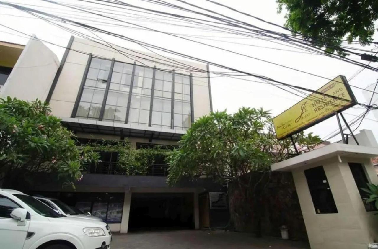 Hotel Jawa Surabaya Exterior photo